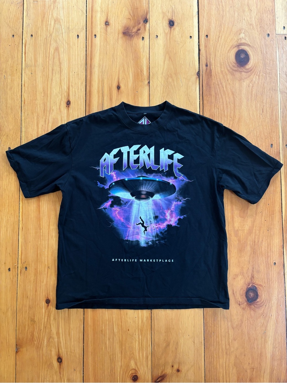 Afterlife Marketplace UFO Graphic Tee Black Size L